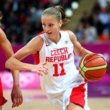 Basketbalistka Kateina Elhotov.