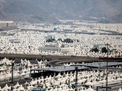 Pro miliony muslimských poutník vyrostlo blízko Mekky stanové velkomsto.