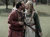 Gustavo a Fanny na vikingské svatb v Norsku.