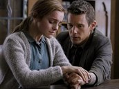 V thrilleru Regression záí Ethan Hawke a Emma Watson.