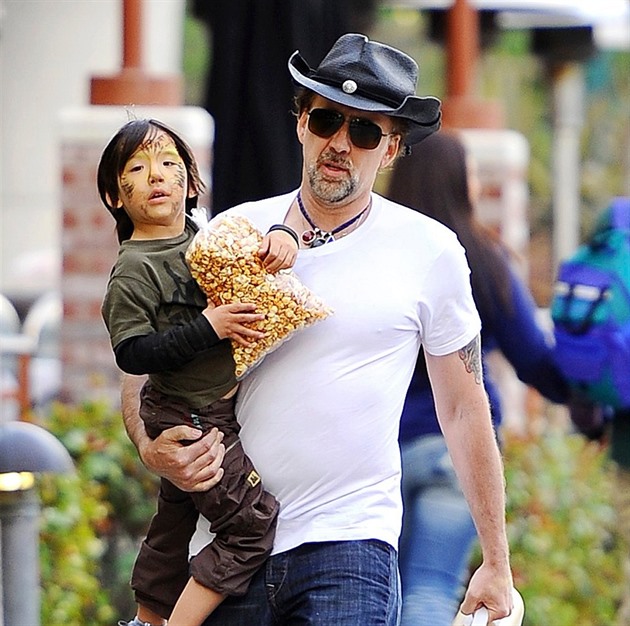 Nicolas Cage a jeho syn Kal-el.