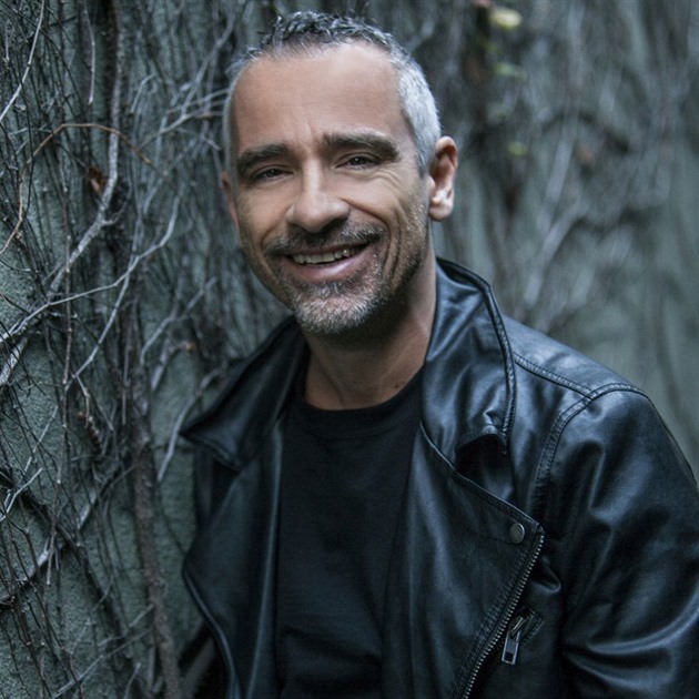 Eros Ramazzotti se po dvou letech od úspného turné vrací do eska.