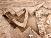 Je to vá�n� bájné m�sto? V�dci objevili rozsáhlé základy v Jordánsku.