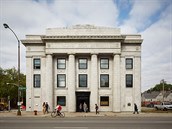 Rozpadající se budovu banky v Chicagu koupil architekt Theaster Gates za pouhý...