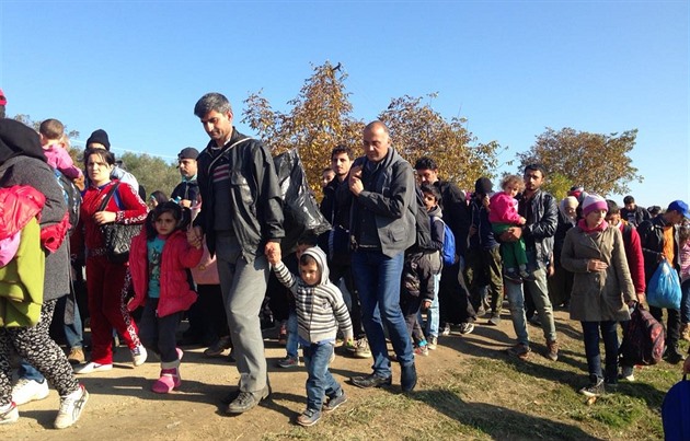 Nvotová dokumentuje uprchlickou krizi na Slovinsku.