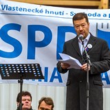 Tomio Okamura vydv sv hnut SPD za vlasteneck. Asi proto, e jedin...