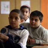 Romské děti často vůbec nechodí do školky a mají pak problémy se zvládáním...