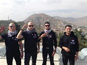 Daniel Landa se svým týmem nad hlavním mstem Afgánistánu Kábulem.