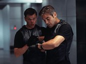 Matt Damone a George Clooney v Dannyho parácích.