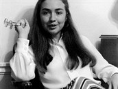 Hillary Clinton byla v mládí docela kus.