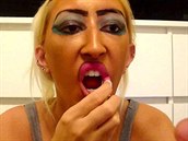 Elizabeth Taylor alias Kleopatra. Slu�ný pokus.