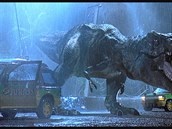 Tyranosaurus se v Jurském parku utrhl ze etzu.