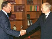 Putin ocenil pínos svého pítele ruským médiím. Není divu, Lesin mu významn...