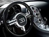 Chcete -li se posadit za volant Bugatti Veyron, pipravte si nkolik desítek...