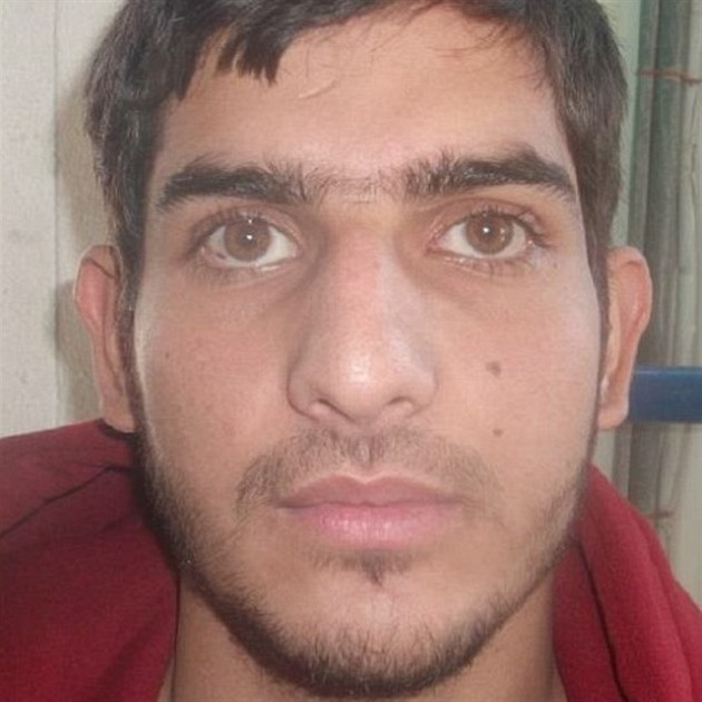 Ahmed Almohammad, 25. Do Evropy se dostal s falenm syrskm pasem skryt mezi...