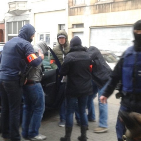 Policie zatk osobu podezelou z terorismu v bruselsk tvrti Molenbeek.
