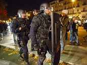 Policisté v pondlí ráno zatkli bhem koordinované akce ve více francouzských...