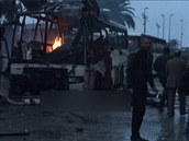 Bomba v Tunisku zniila autobus.