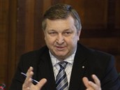 Poslanec Jaroslav Krákora navrhuje, aby zákaz kouení platil jen v restauracích...