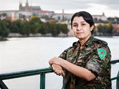 Kurdská bojovnice