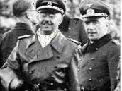 Hans Kammler byl pravá ruka Heinrich Himmlera, který ídil vyhlazování id a...