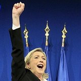 Z vítězství se Le Penová a její příznivci radovali v prvním kole předčasně.