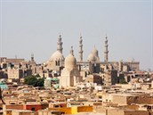 Egyptská Káhira je nejlidnatjím mstem severní Afriky a momentáln v ní ije...