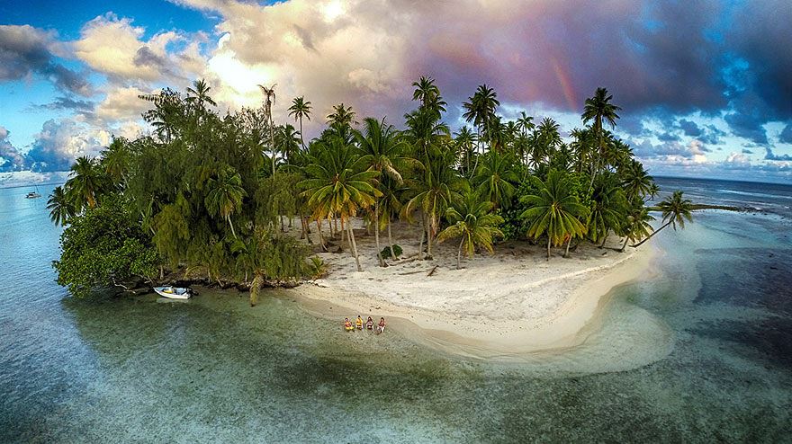 Ztracený a nalezený ostrov ve francouzské Polynésii.