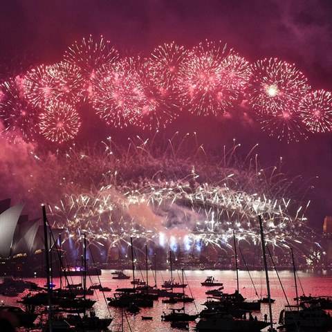 Sydney slav nov rok.