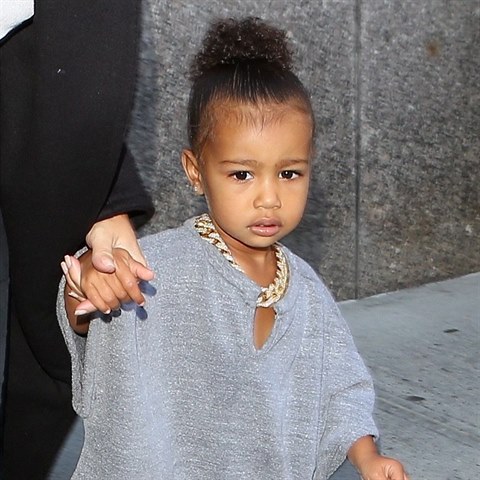 Kanye svou dceru rd oblk jako rapperku.