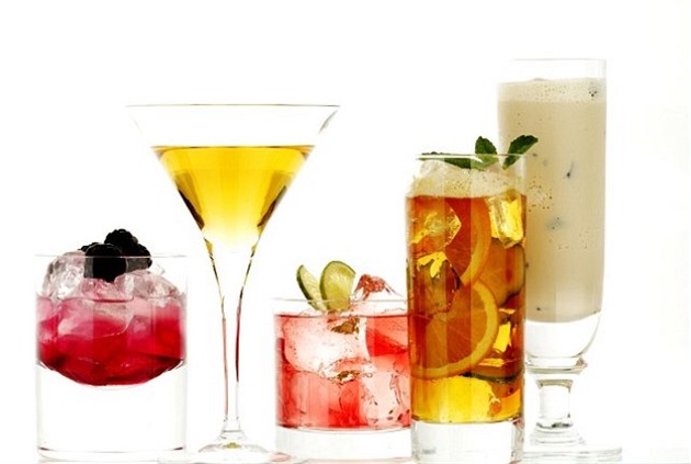 Tvar nebo velikost sklenice dost pomh v kontrole mnostv vypitho alkoholu.