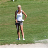 Mirek nyní podle všech dostupných informací žije s golfistkou Terezou Halodovou.