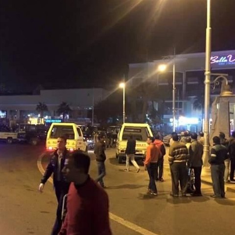Na hotel v Hurghad zatoili ozbrojenci.