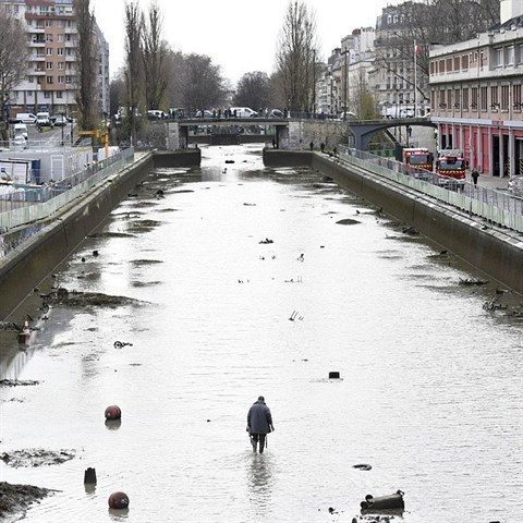Kan�l Saint-Martin je jednou z dom�n Pa��e.