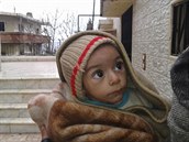 Podvyivený syrský chlapeek.