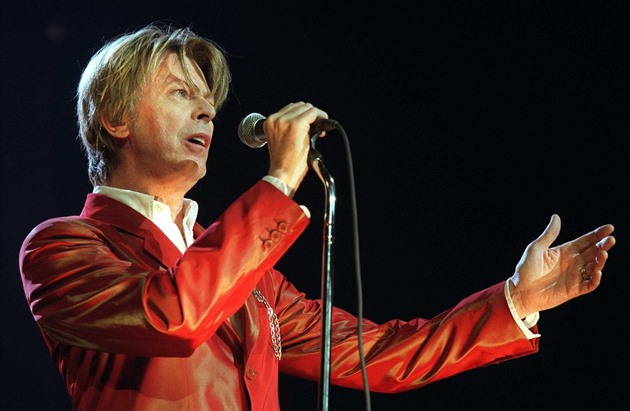 David Bowie podlehl rakovin.