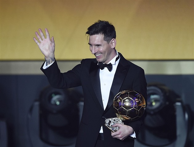 Lionel Messi vyhrál popáté Zlatý mí.