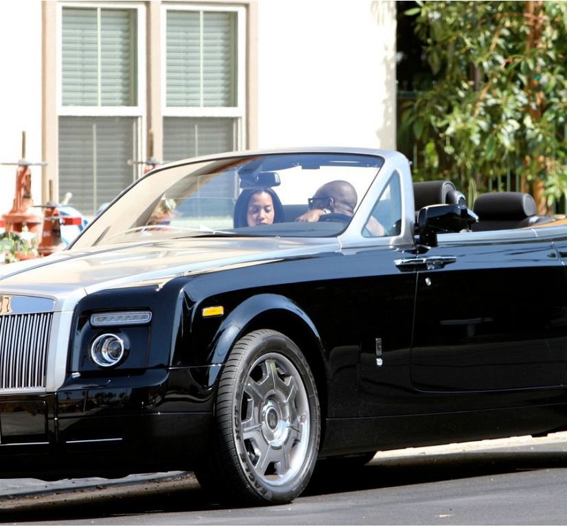 Eddie Murphy si poídil nejdraí Rolls-Royce.