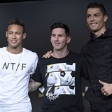 Tři finalisté Zlatého míče: Neymar, Messi, Ronaldo.