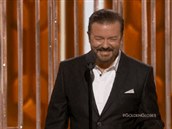 Zlaté glóby moderoval komik Ricky Gervais.