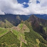 Machu Picchu z pta perspektivy.