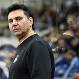 Vladimír Růžička, bývalý kouč hokejové reprezentace, byl obviněn ze zpronevěry.