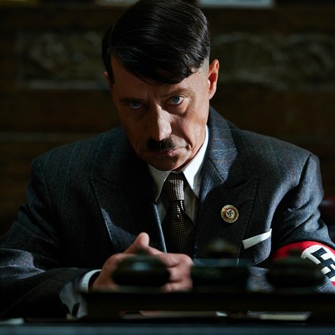 V roli Hitlera byl K pesvdiv.