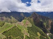 Machu Picchu z ptaí perspektivy.