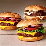 K McDonalds se chod spe na hamburgery, ne na salty.