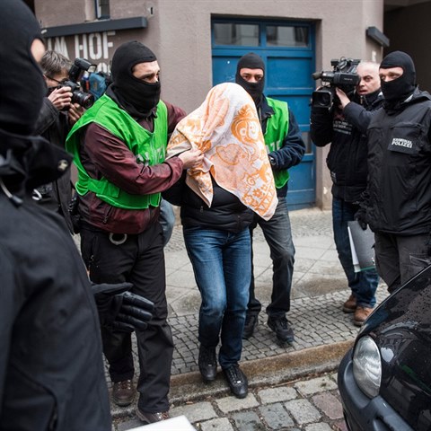 Ztah proti islamistm v berlnsk tvrti Kreuzberg.