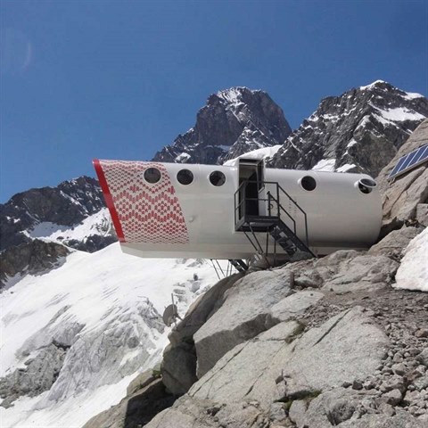 Bivacco Gervasutti na Mont Blancu.
