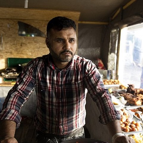Afghnsk uprchlk Mohammed Safi pracuje jako fkucha v nechvaln proslulm...