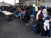 V Rakousku, podobn jako v Nmecku, jsou uprchlík tisíce.