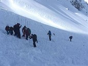 Výprava lya stoupající k vrcholu ve Wattenbergu.